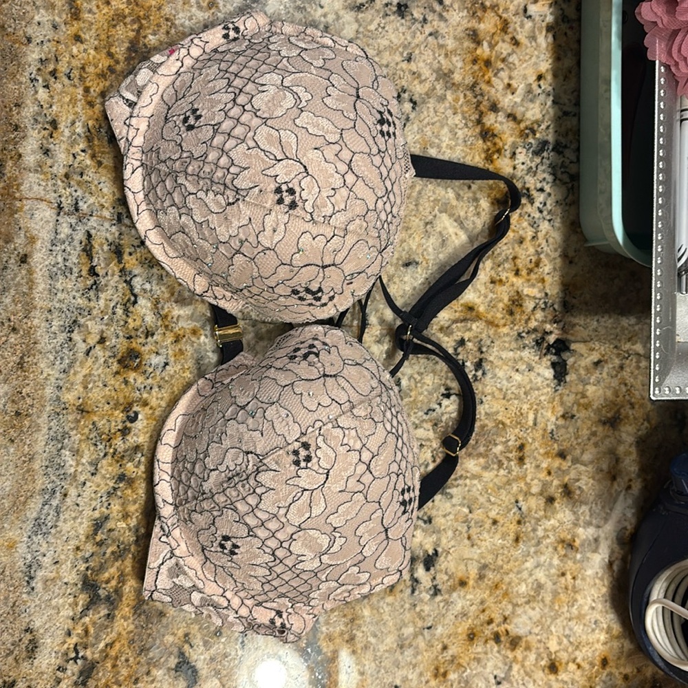 La Senza Beyond Sexy lace up back bra 34D